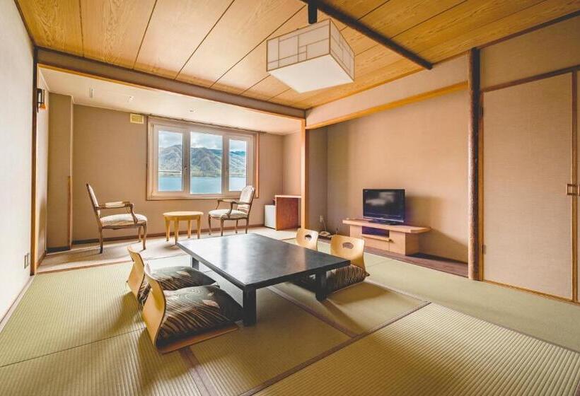 Toyako Manseikaku Hotel Lakeside Terrace