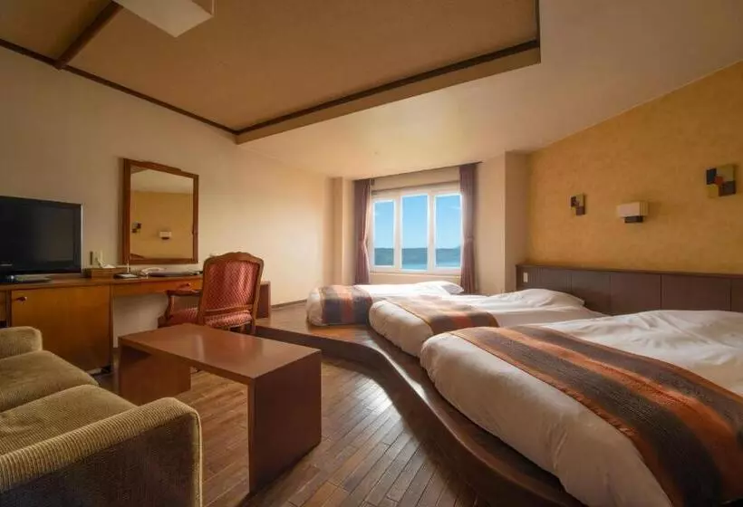 Toyako Manseikaku Hotel Lakeside Terrace