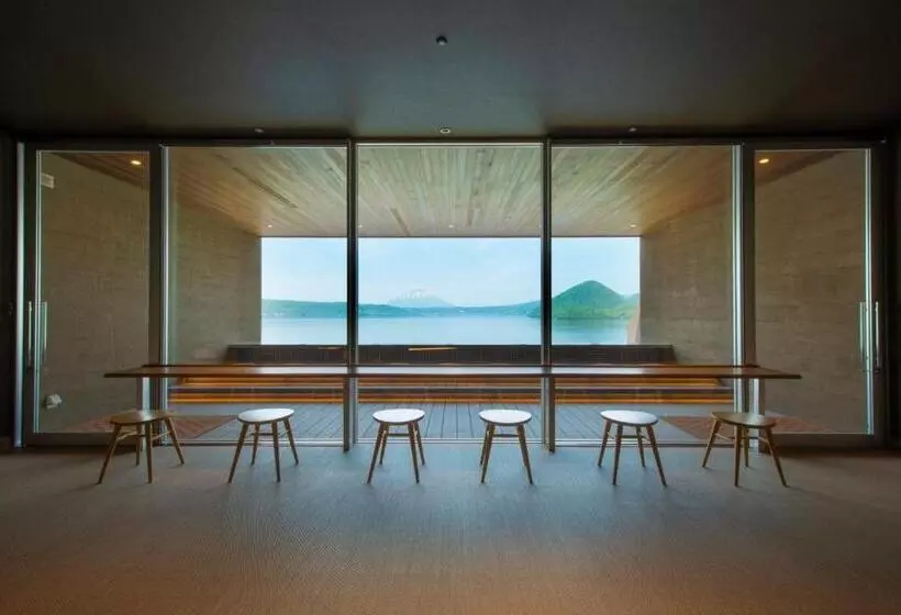 Toyako Manseikaku Hotel Lakeside Terrace