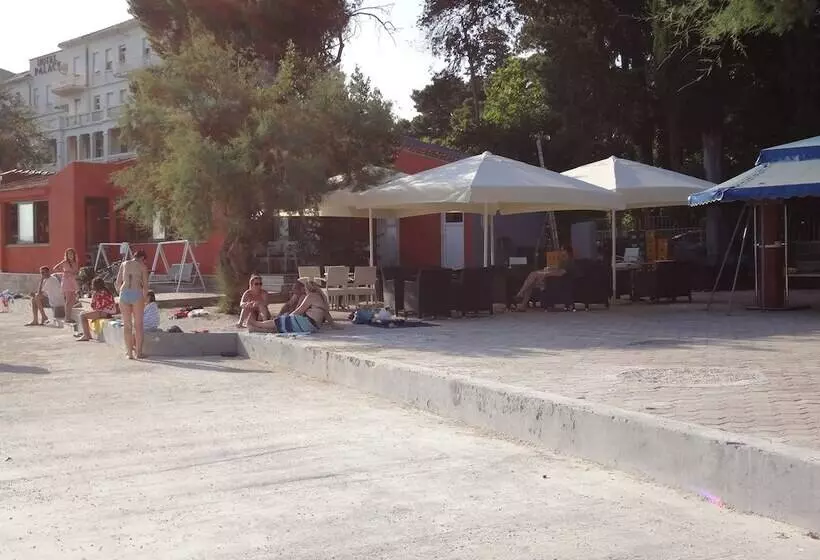 Отель Villa Cezar