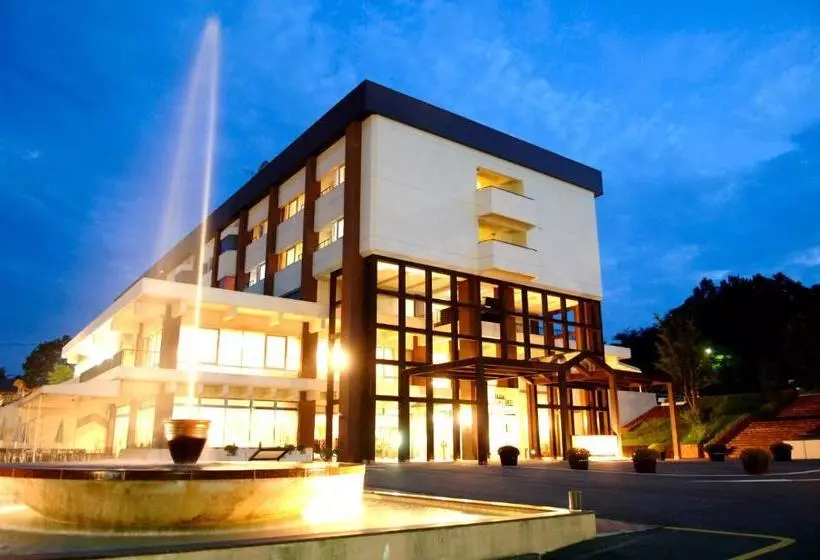 בית מלון כפרי Winery Hill