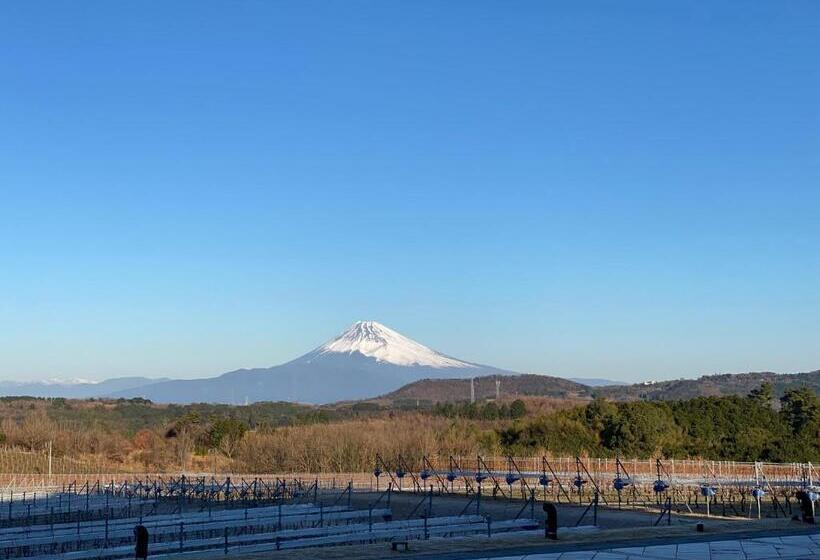 בית מלון כפרי Winery Hill