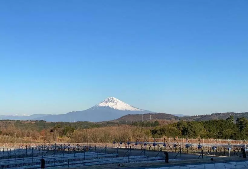בית מלון כפרי Winery Hill