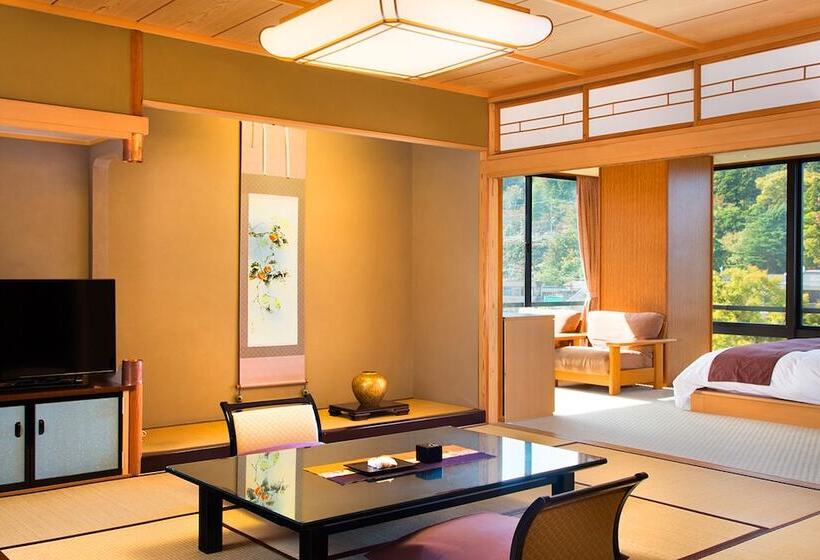 فندق Yamanaka Onsen Kissho Yamanaka