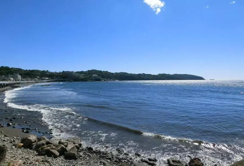 Hotel Yugawara Onsen Kawasegien Isuzu