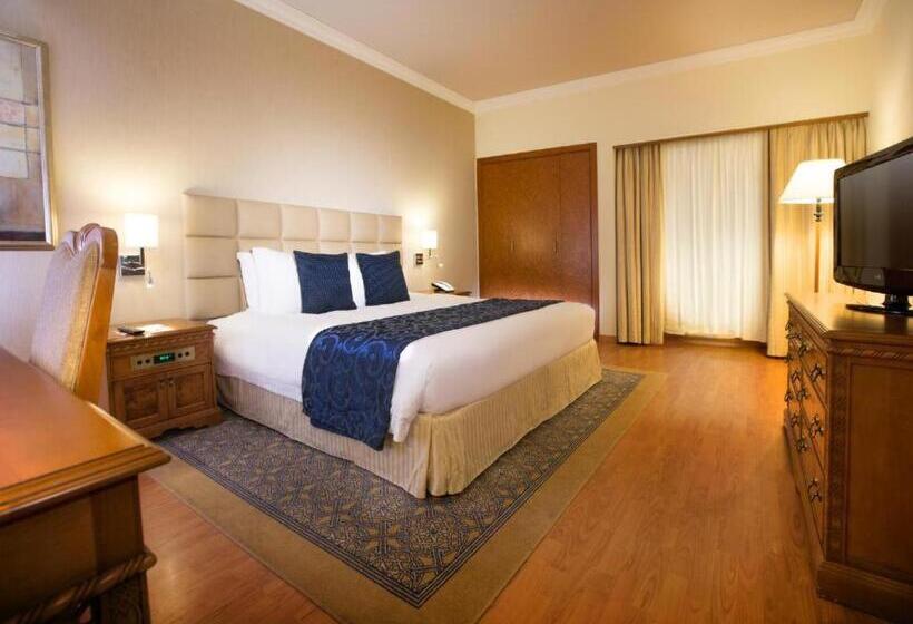 Millennium Plaza Downtown Suites