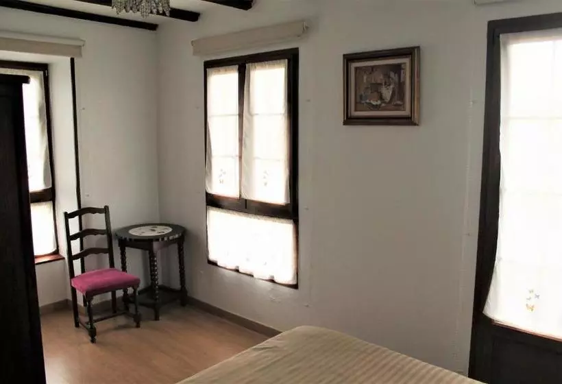 Apartamentos Maite