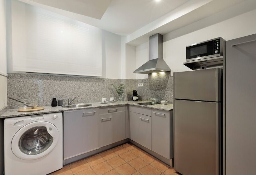 Apartments Sata Olimpic Village Area