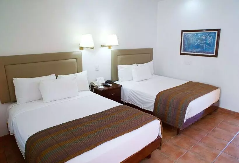 ホテル Best Western Saltillo