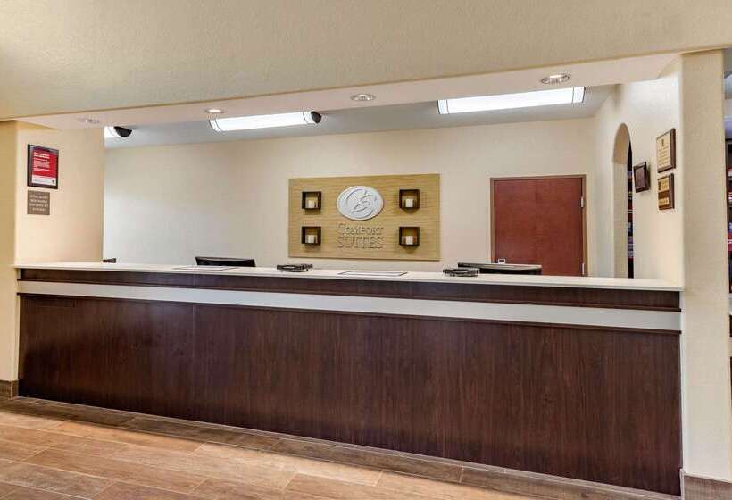 Отель Comfort Suites Baytown I 10