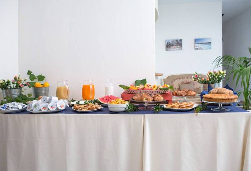 Hotel Due Passi Dal Pizzo