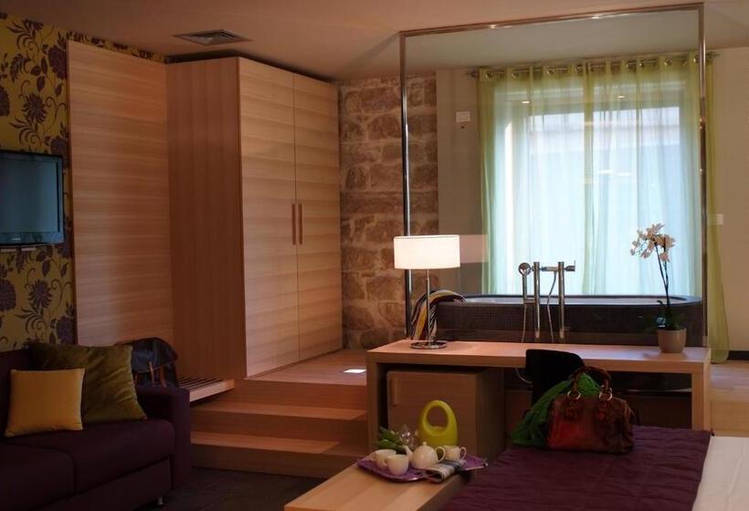 Hotel El Homs Palace