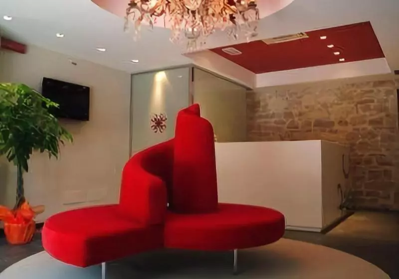 هتل El Homs Palace