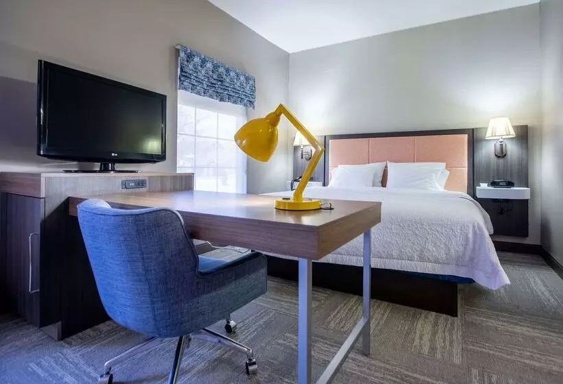 호텔 Hampton Inn Hadley Amherst Area