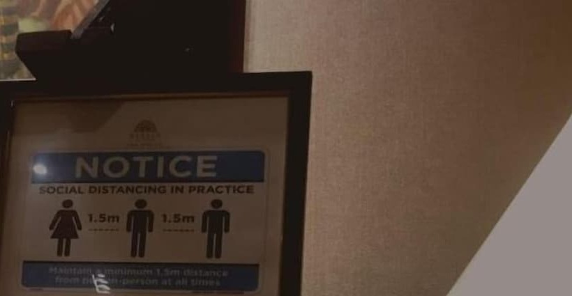 ホテル Herald Suites