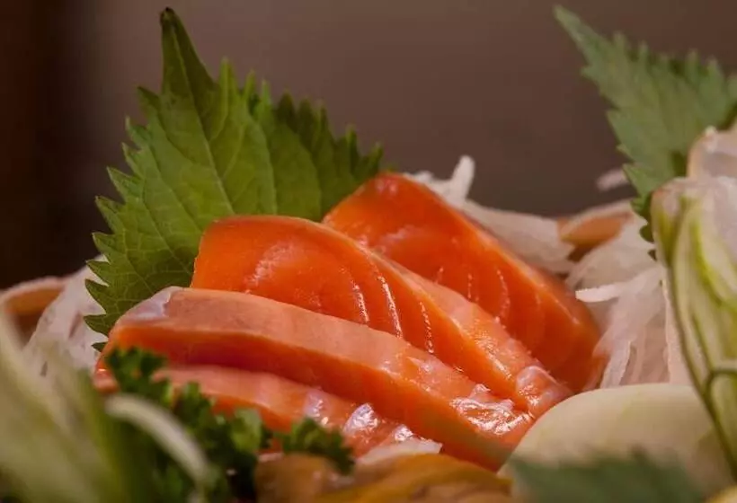 Отель Herald Suites