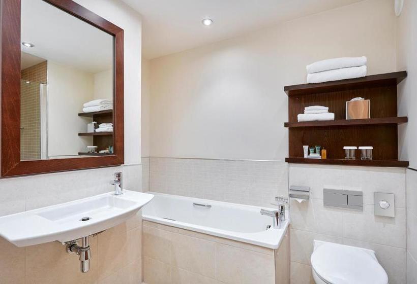 فندق Hilton Garden Inn Aberdeen City Centre