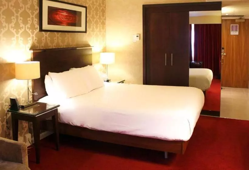 Отель Hilton Garden Inn Aberdeen City Centre