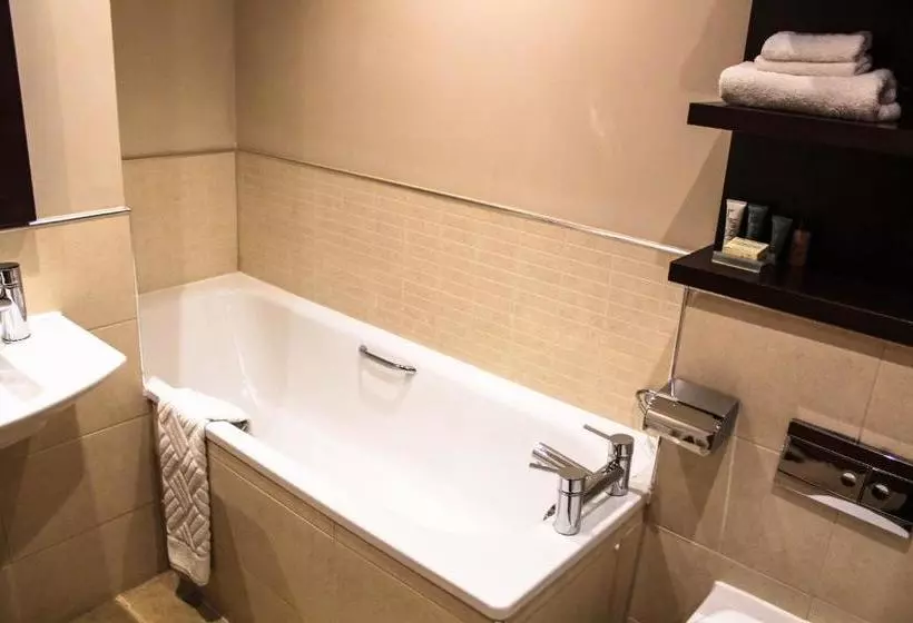 Отель Hilton Garden Inn Aberdeen City Centre