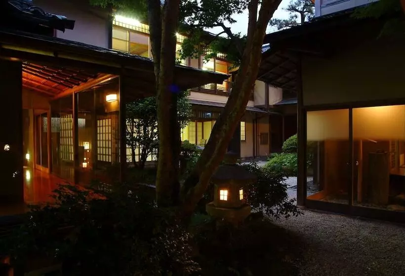 Otel Nishimuraya Honkan