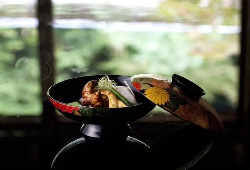 Otel Nishimuraya Honkan