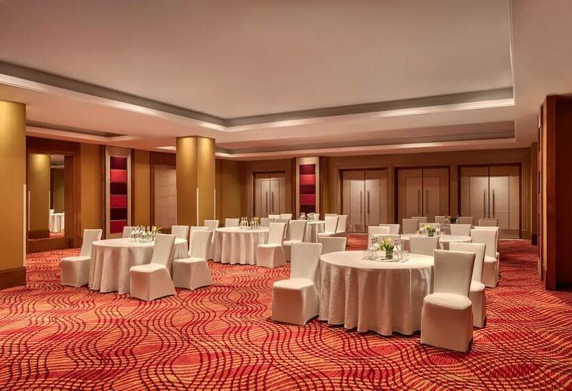 Hotel Le Méridien Gurgaon, Delhi Ncr
