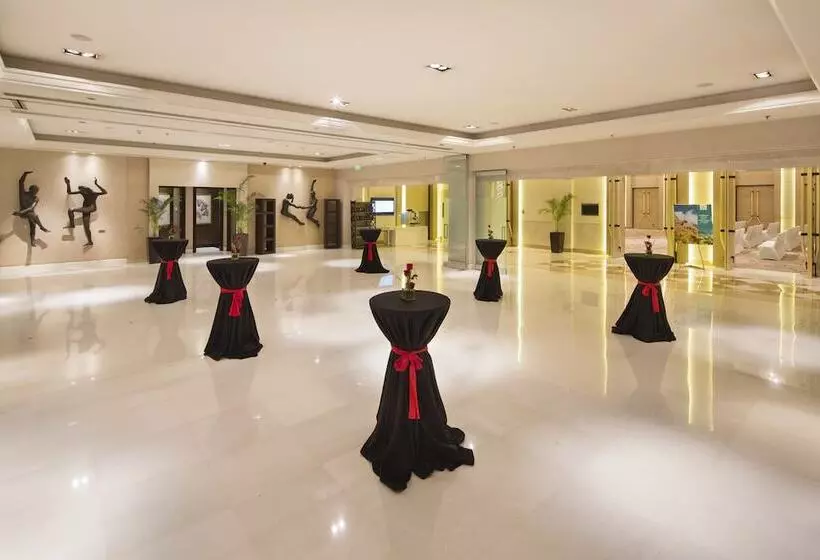 ホテル Le Méridien Gurgaon, Delhi Ncr