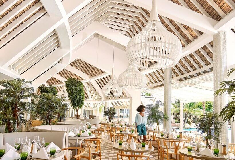 Отель Lux Grand Gaube Resort & Villas