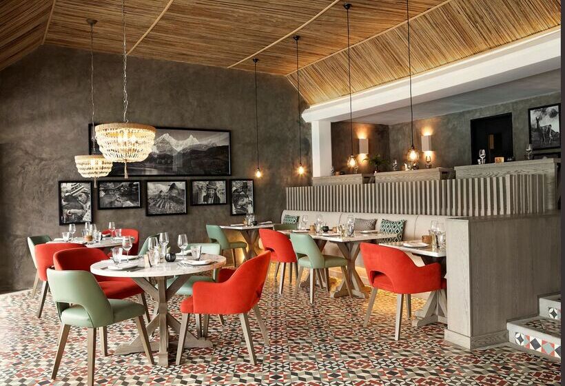 Отель Lux Grand Gaube Resort & Villas