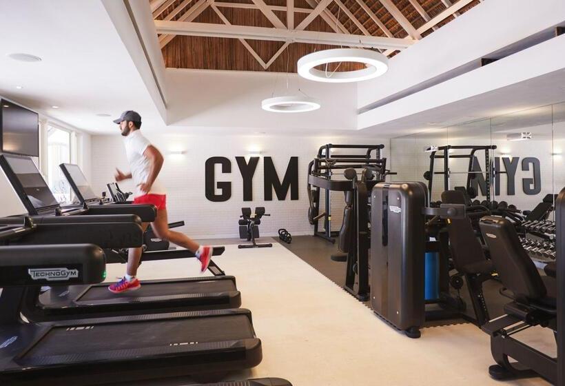 Отель Lux Grand Gaube Resort & Villas