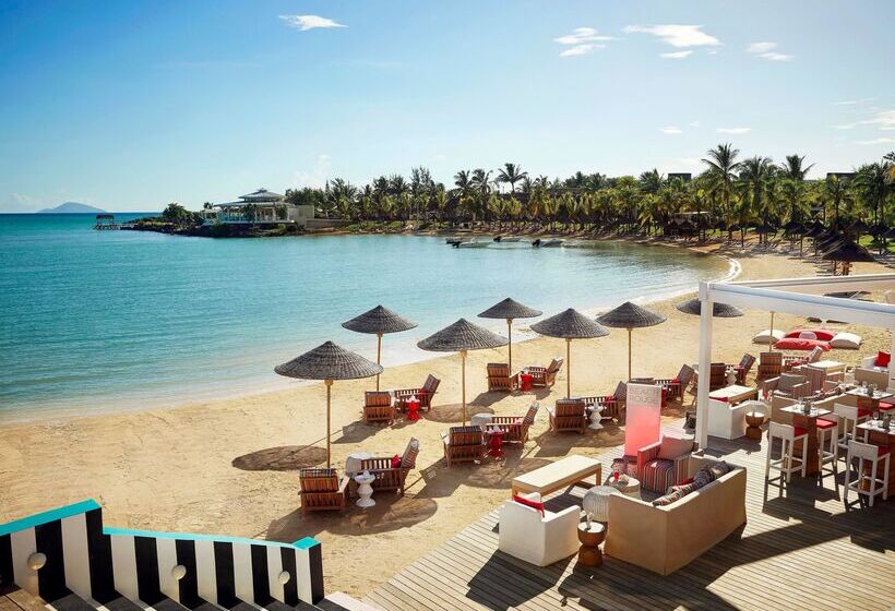 Отель Lux Grand Gaube Resort & Villas