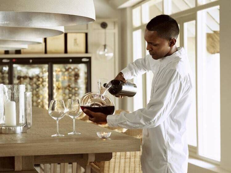 Отель Lux Grand Gaube Resort & Villas