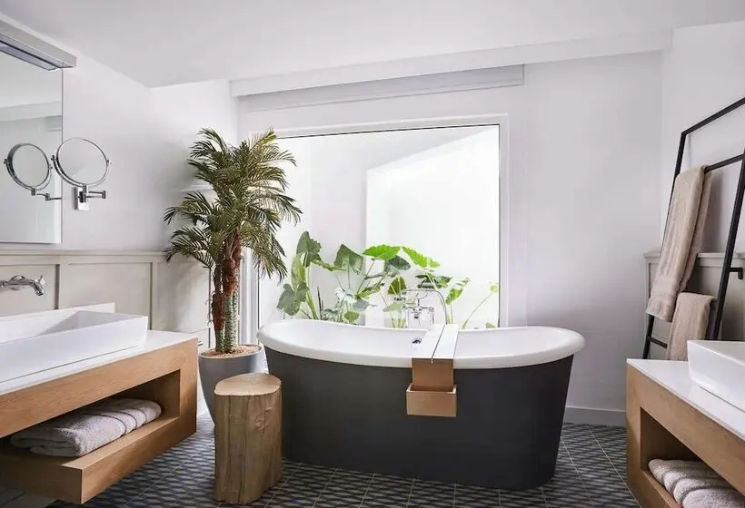 هتل Lux Grand Gaube Resort & Villas