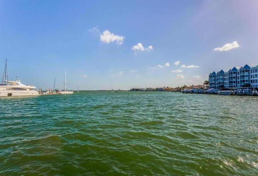 酒店 Marco Bay Resort At Anglers Cove