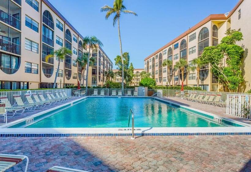 酒店 Marco Bay Resort At Anglers Cove