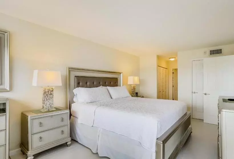 هتل Marco Bay Resort At Anglers Cove