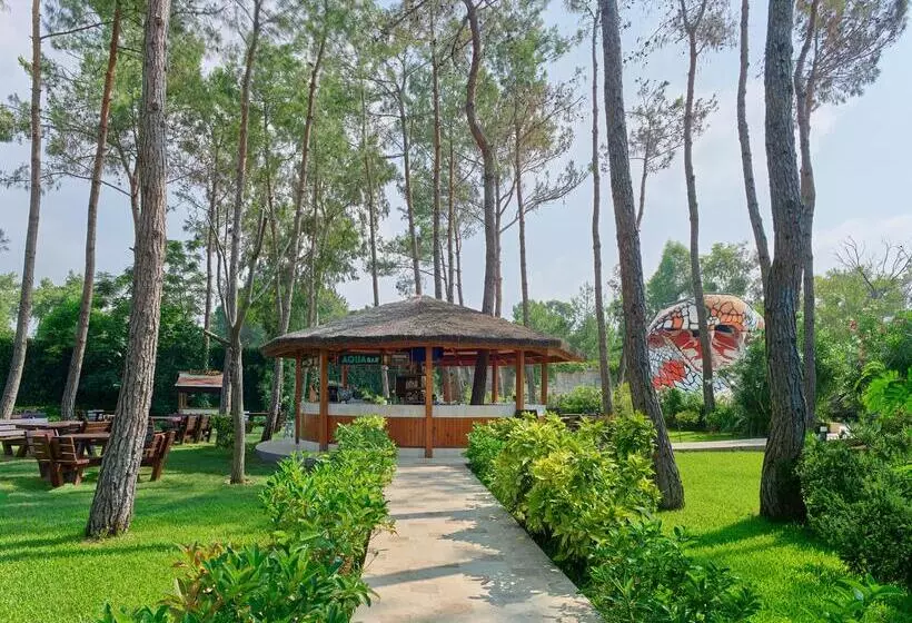 בית מלון כפרי Maxx Royal Belek Golf Resort