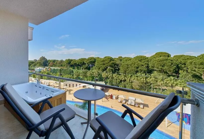 בית מלון כפרי Maxx Royal Belek Golf Resort