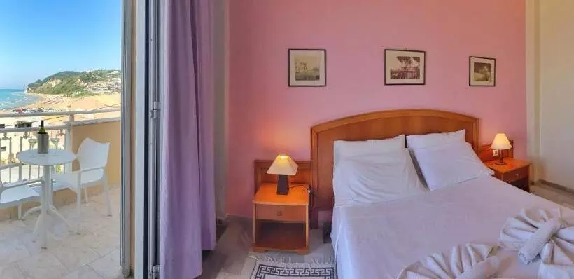 בית מלון כפרי Nafsika