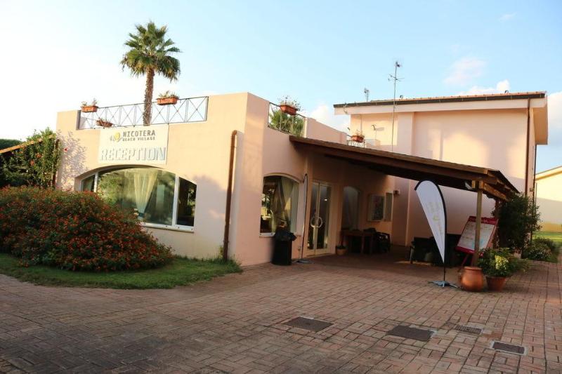 酒店 Nicotera Beach Village
