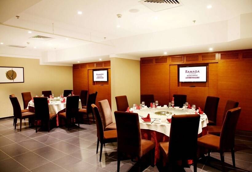 Отель Ramada By Wyndham Beijing Airport