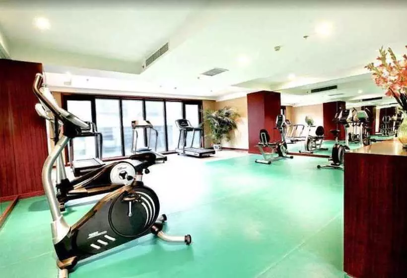 Hotel Ramada By Wyndham Beijing Airport