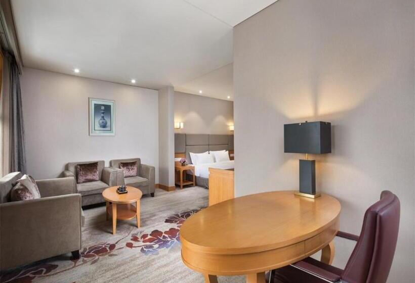 Отель Ramada By Wyndham Beijing Airport