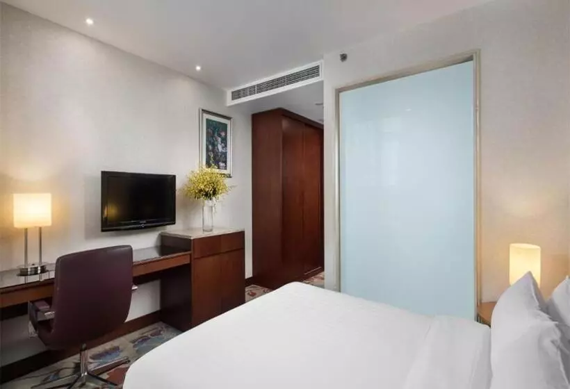 Hotel Ramada By Wyndham Beijing Airport