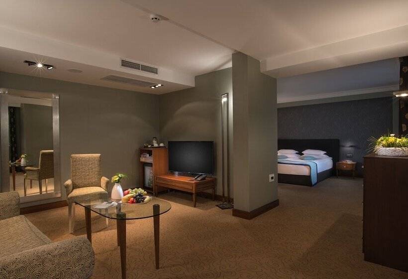 Rosslyn Thracia Hotel Sofia