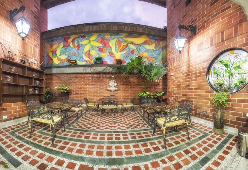 בית מלון כפרי San Pedro Del Fuerte