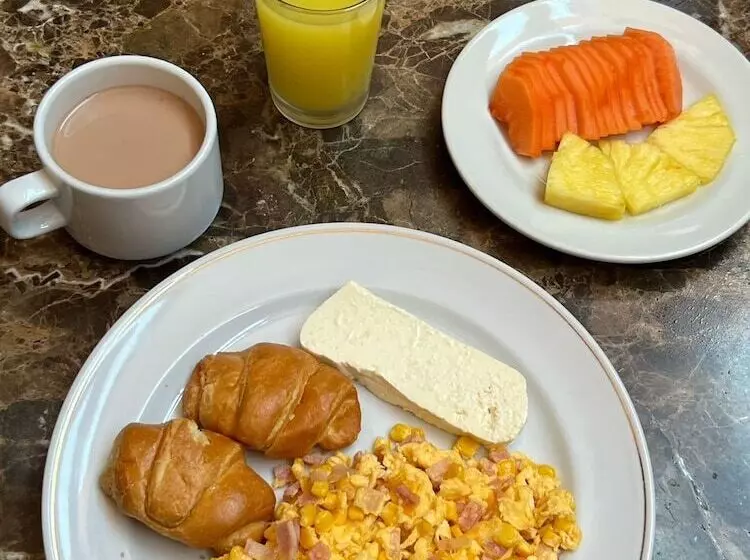 هتل San Pedro Del Fuerte