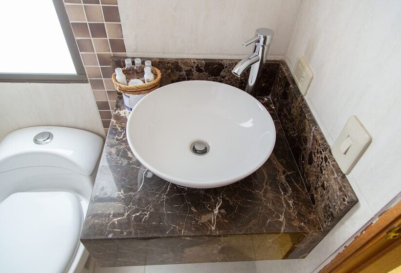 בית מלון כפרי San Pedro Del Fuerte