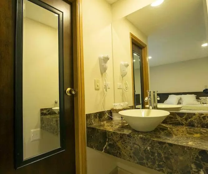 هتل San Pedro Del Fuerte