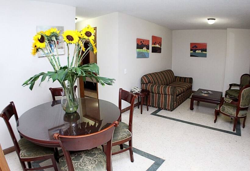 בית מלון כפרי San Pedro Del Fuerte